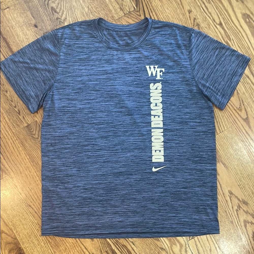 Wake Forest Demon Deacons Nike Dri-Fit Shirt. Size XL. Like New Condition. WFU.